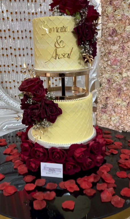 Elegant fruit table decor for events in Birmingham