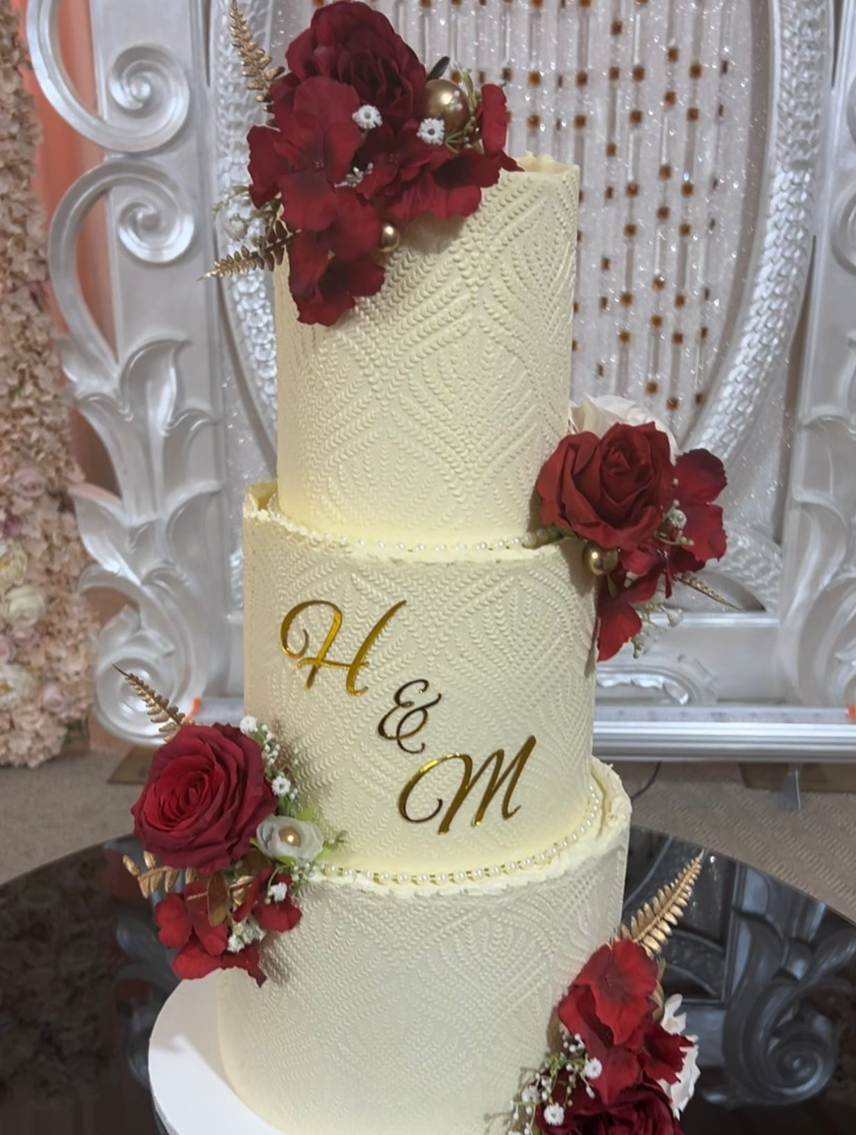 Elegant fruit table decor for events in Birmingham